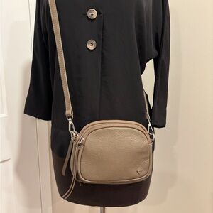 Caleidos Vera Pelle Made in Italy Nappa Leather Crossbody Bag – Taupe